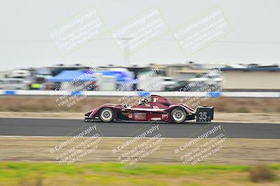 media/Jan-26-2025-CalClub SCCA (Sun) [[cfcea7df88]]/Group 2/Race/